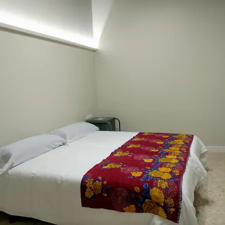 Acola Vandrerhjem Pontevedra