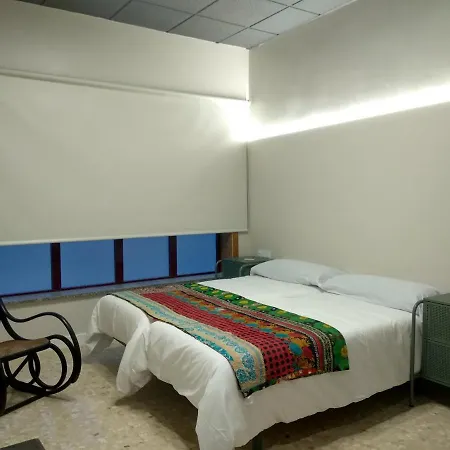 Hostal Acolá